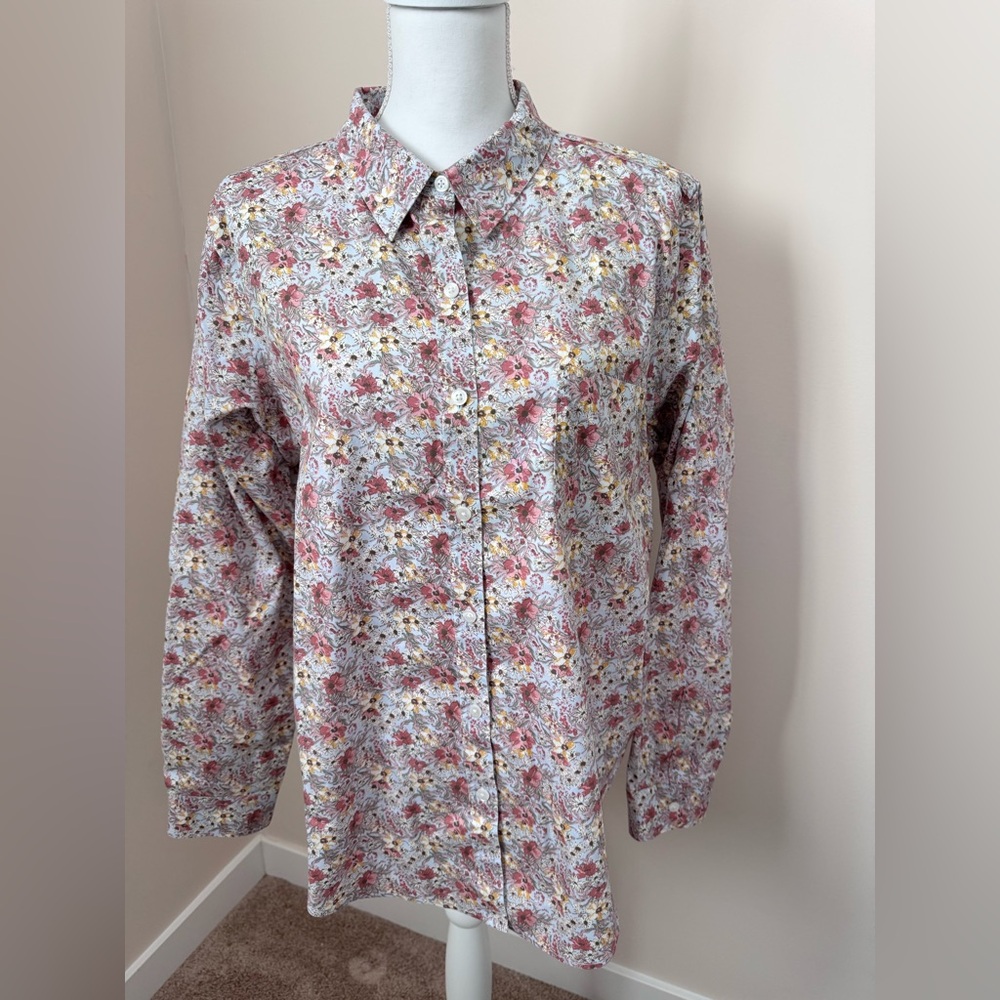 LL Bean Women’s No Iron Floral Button-Up Shirt